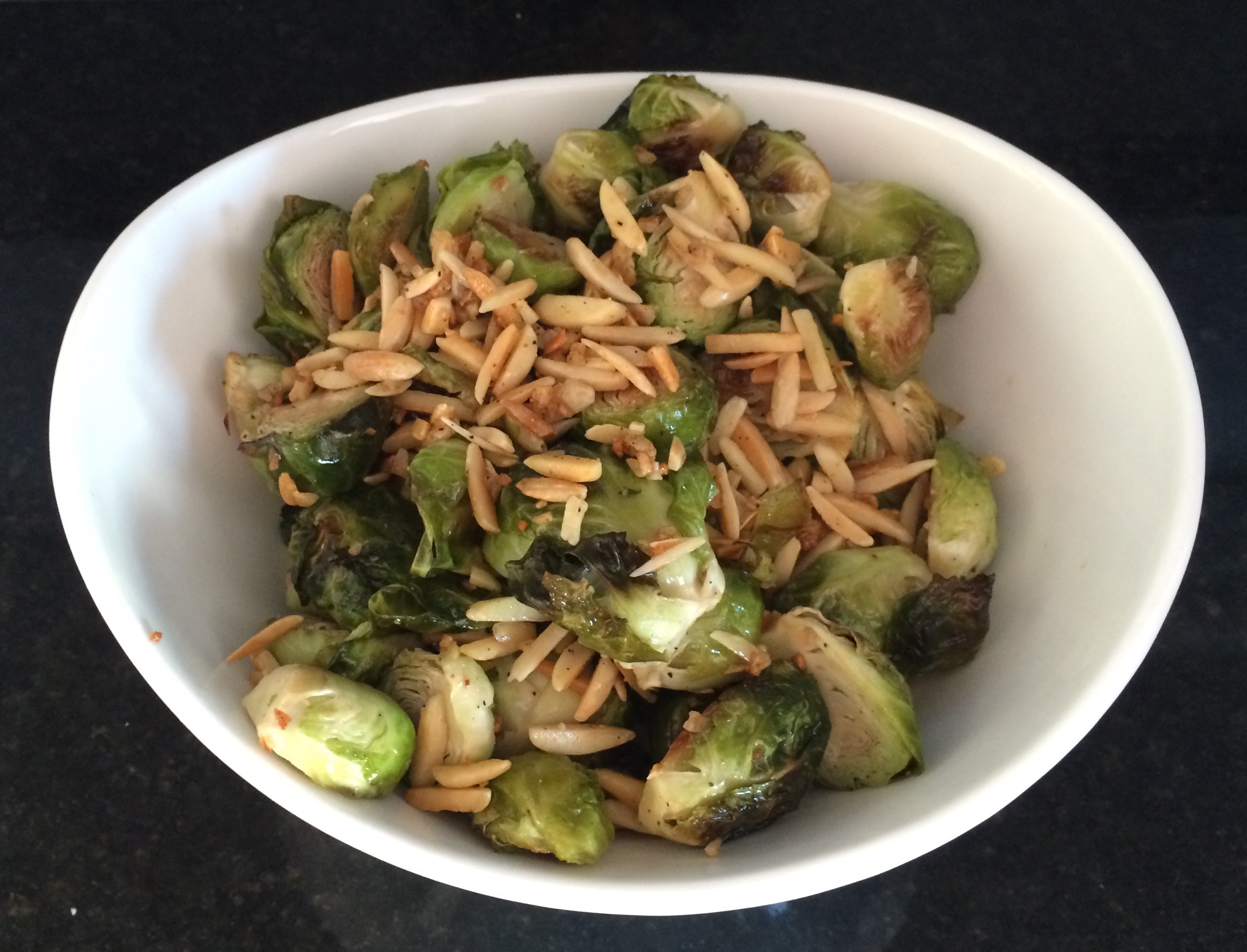 brussls sprouts with almonds